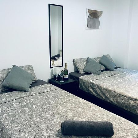 Sepulveda R1 Bed and Breakfast Barcelona Exteriör bild