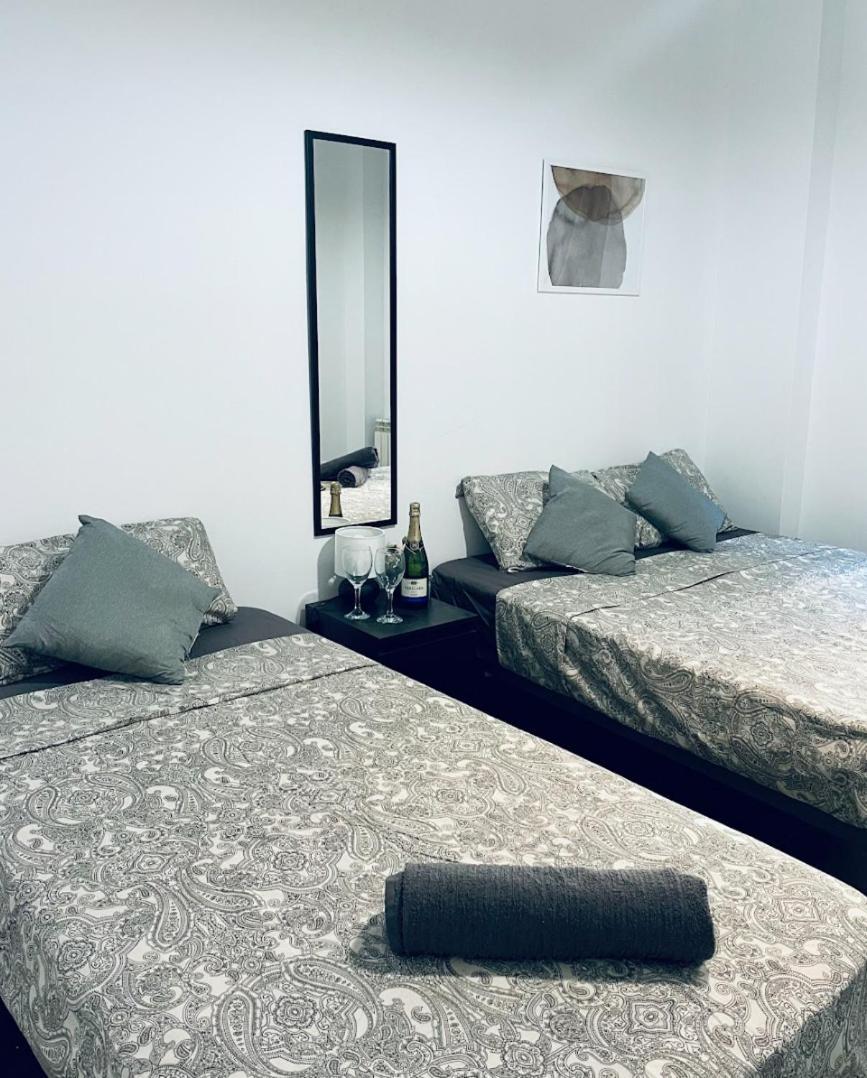 Sepulveda R1 Bed and Breakfast Barcelona Exteriör bild