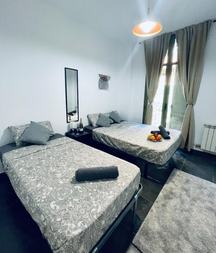 Sepulveda R1 Bed and Breakfast Barcelona Exteriör bild